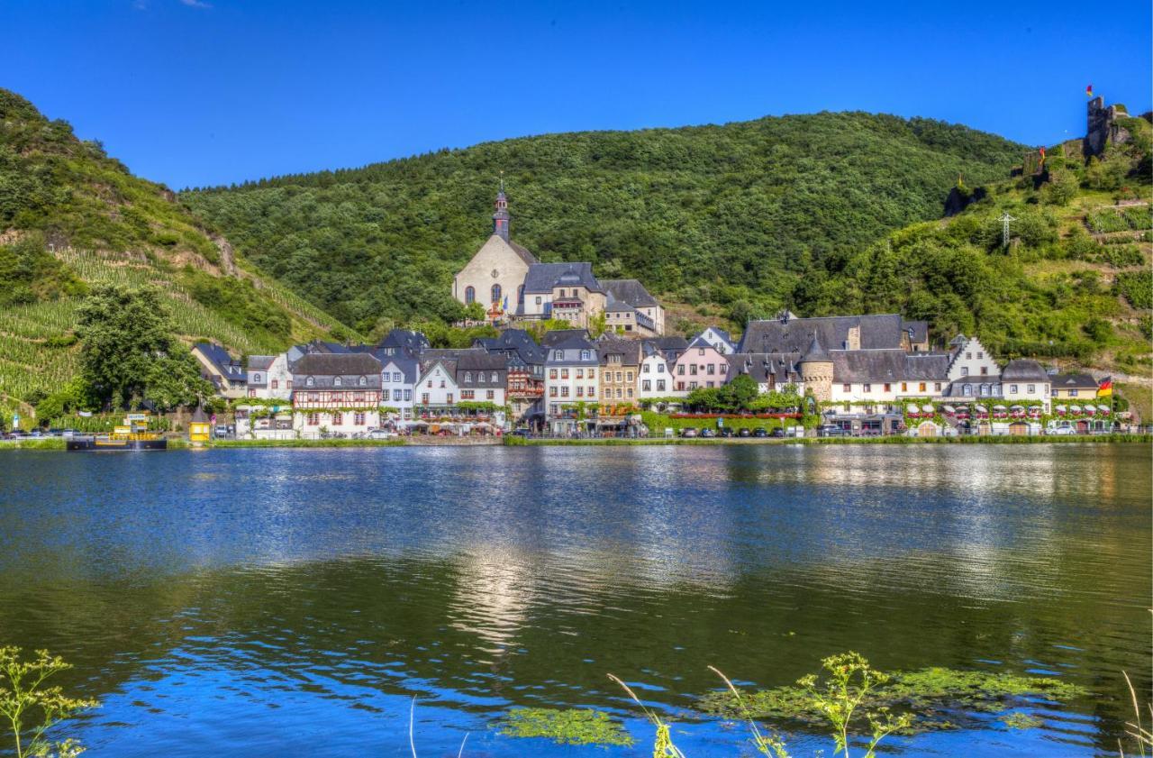 Hotel Restaurant Alte Stadtmauer Beilstein  Ngoại thất bức ảnh
