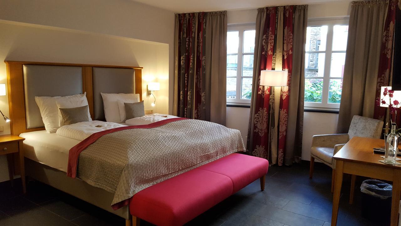 Hotel Restaurant Alte Stadtmauer Beilstein  Ngoại thất bức ảnh